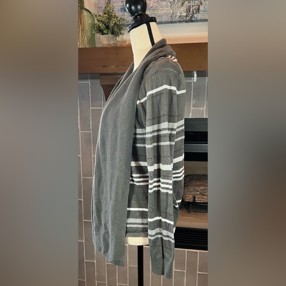 Eddie Bauer Open Cardigan Sweater green stripped Small - Picture 2 of 3